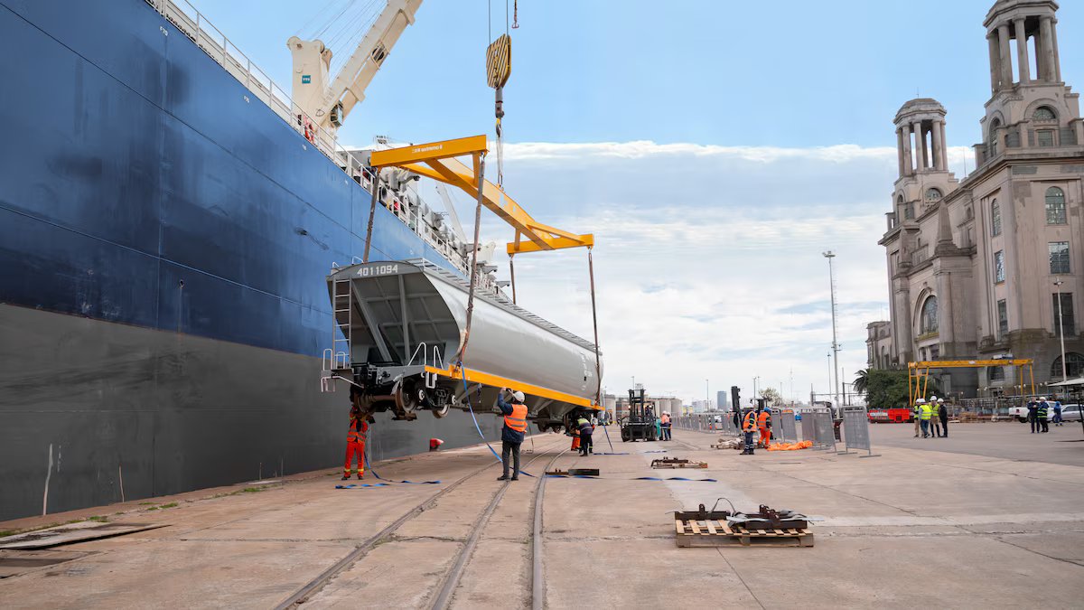 45 vagões chegaram da China para colheita