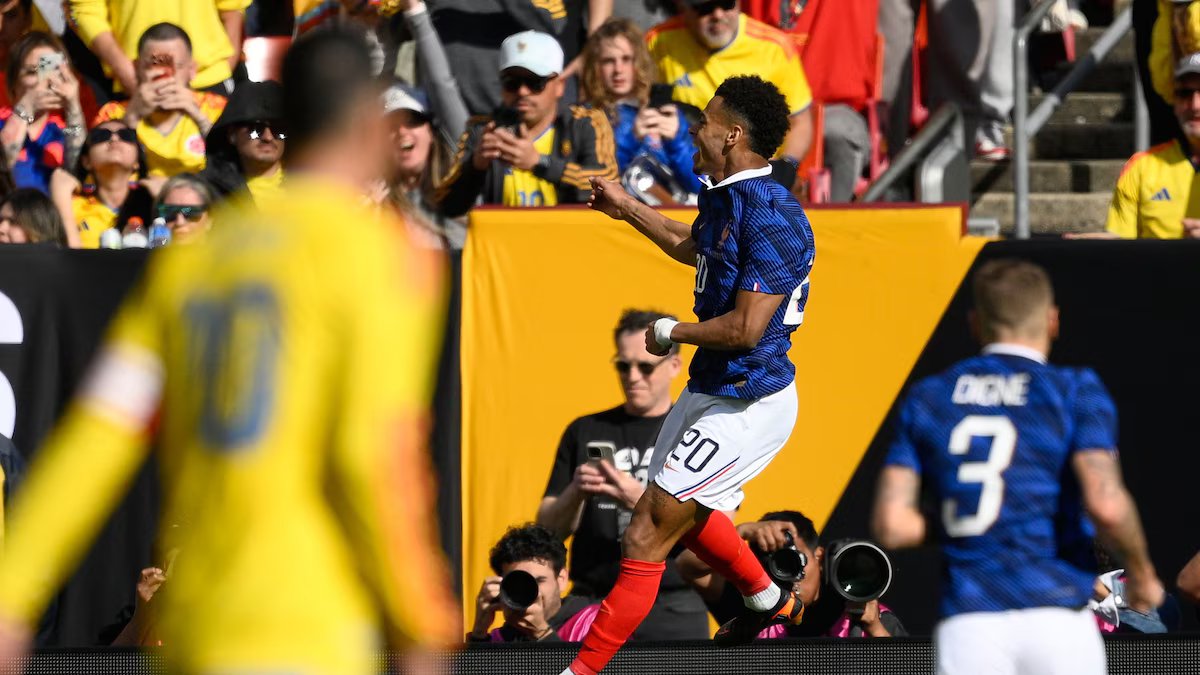 A França também assusta com as reservas, vencendo a Colômbia e deixando preocupada