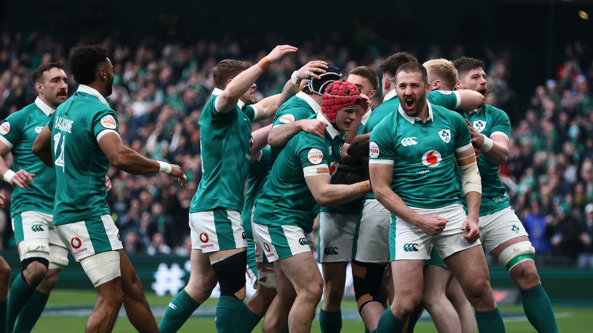 A Irlanda roubou o sono da Escócia e agora espera contar com a ajuda da Inglaterra contra a França para se sagrar campeã