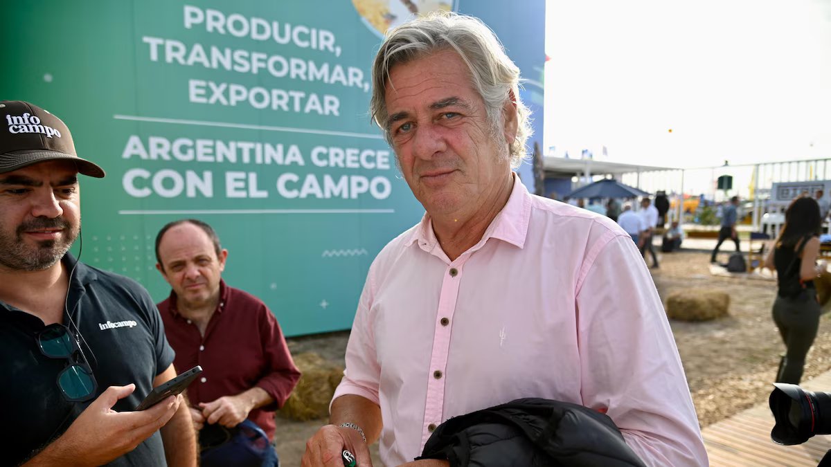 A Mesa de Contacto apresentou ao governo uma proposta para reformar a lei existente e regulamentar a sua própria utilização