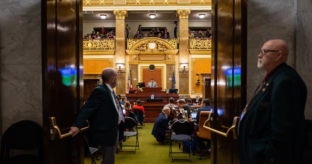 A melhor reunião ou teatro político?
