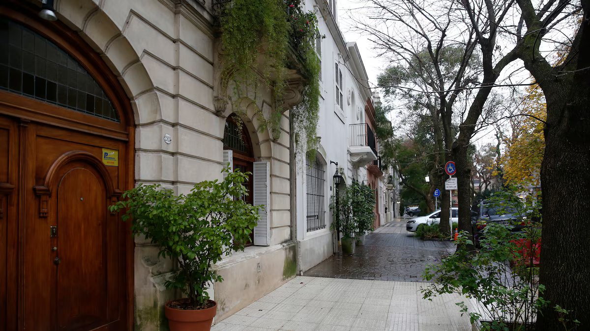 A pedido de vizinhos, Justiça suspendeu novos empreendimentos comerciais na área residencial de alto padrão