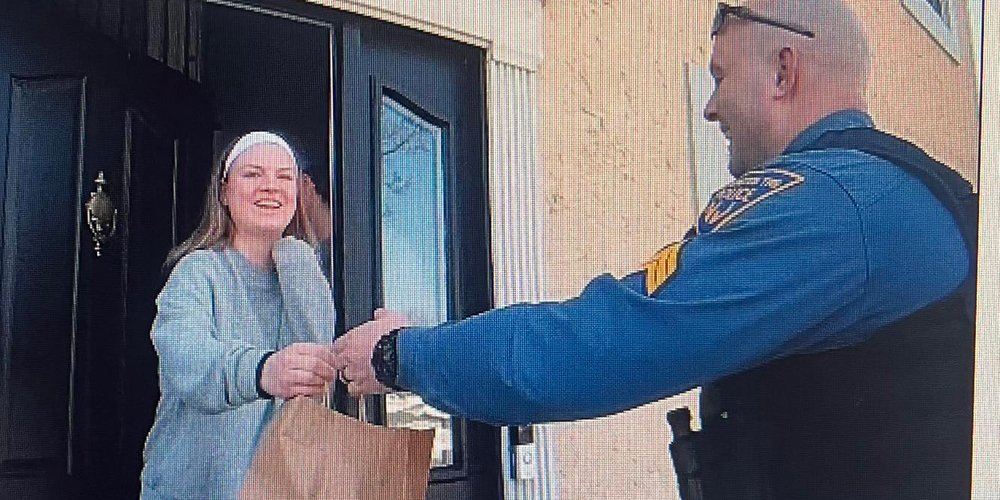 A polícia espera que ‘o almoço ainda estivesse quente’ depois de fazer a entrega do DoorDash ao motorista preso: ‘O trabalho em equipe torna o emprego dos sonhos’ | crime, interesse humano, Nova Jersey | Notícias e fofocas sobre celebridades | Entretenimento, fotos e vídeos
