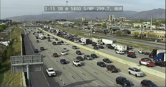 A polícia fechou a I-15 em Murray. Esperam-se ‘atrasos significativos’ – Deseret News