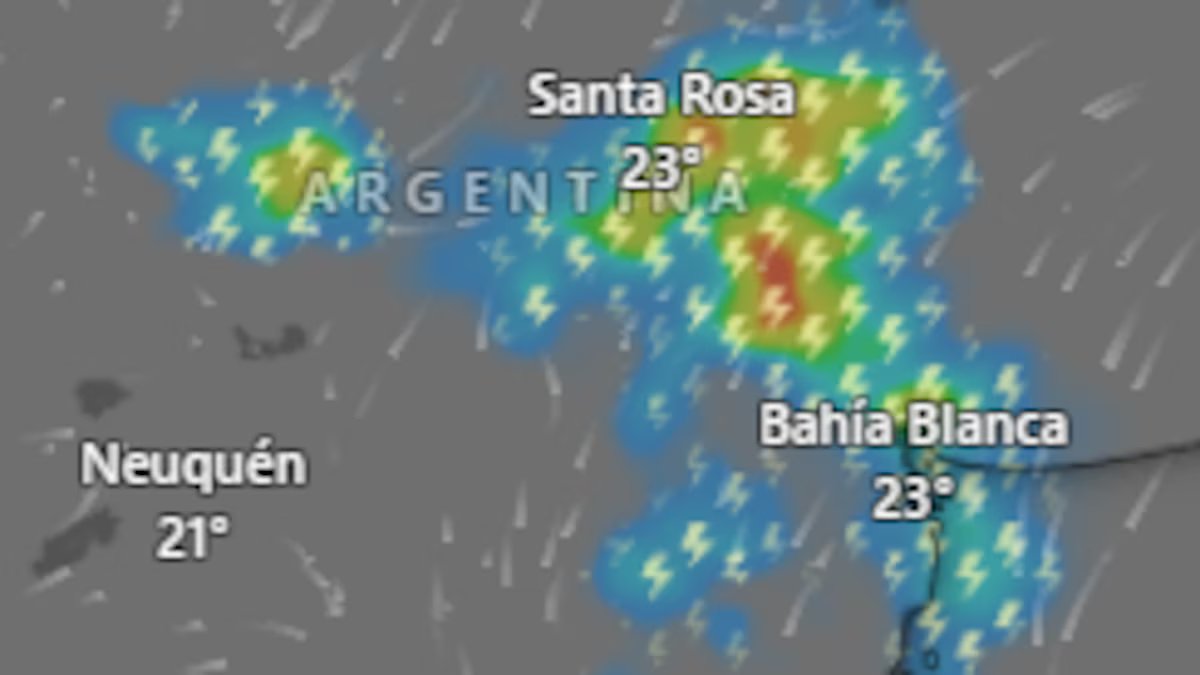 Alerta de chuva e trovoada foi emitido para esta segunda-feira