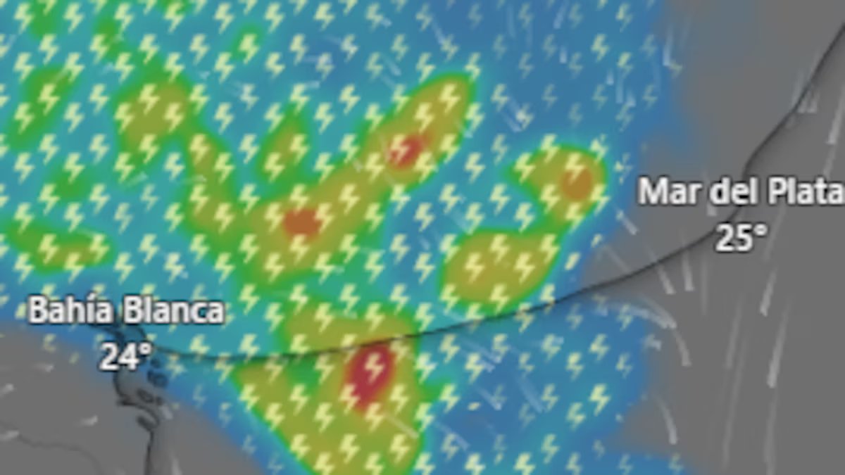 Alertas de tempestade, chuva e vento foram emitidos para esta terça-feira