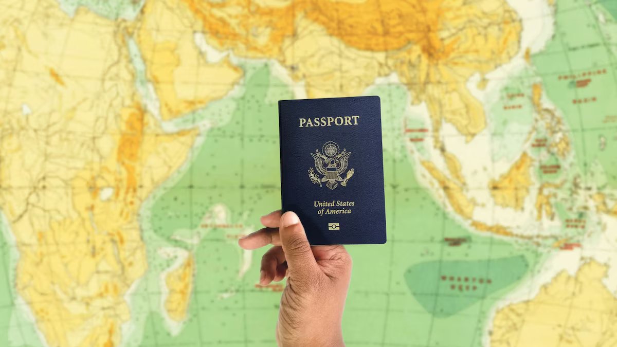 Atualização de março de 2026 e orientação para processar um primeiro passaporte dos EUA no Formulário DS-11