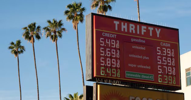 Com a chegada da primavera em meio à agitação no Oriente Médio, os preços da gasolina continuam a subir – Deseret News