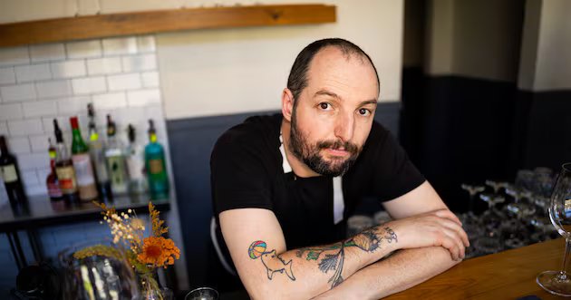 Conheça o snowboarder profissional que virou chef por trás do restaurante inovador Oquirrh – Deseret News