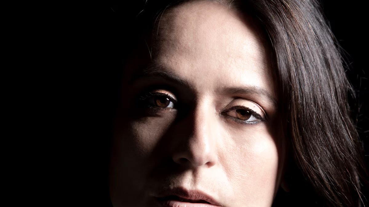 Da doença que a tornou atriz e da dedicação ao amor por Buenos Aires em La casa de papel