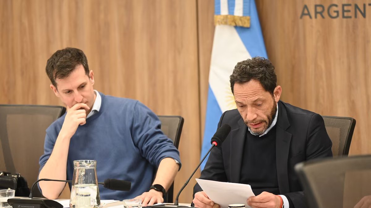 Deputados da comissão investigativa acusaram Mile de ser um participante necessário na suposta fraude.