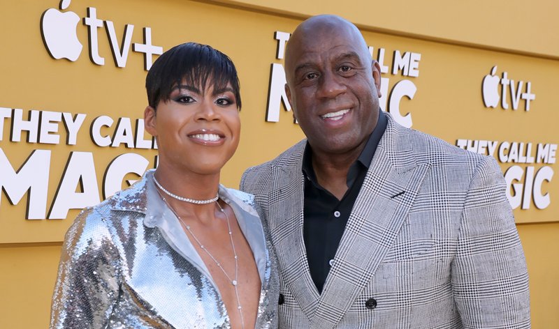 EJ Johnson diz que eles só namoram homens ‘heterossexuais’ e conversas com celebridades | EJ Johnson, orgulho | Notícias e fofocas sobre celebridades | Entretenimento, fotos e vídeos