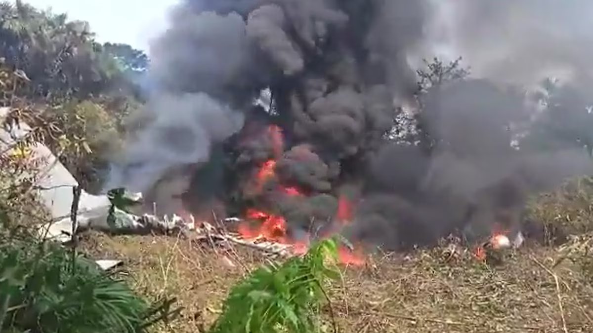Esta foi a queda de um avião militar na Colômbia