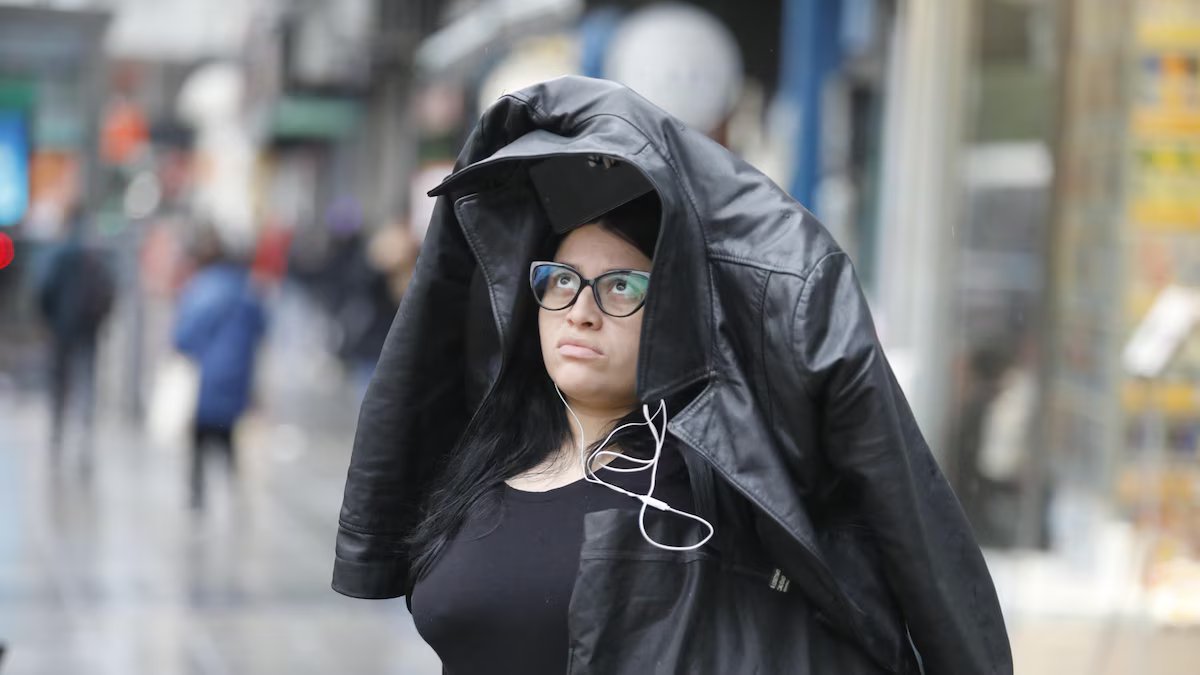 Há fortes chuvas e ventos fortes na cidade de Buenos Aires