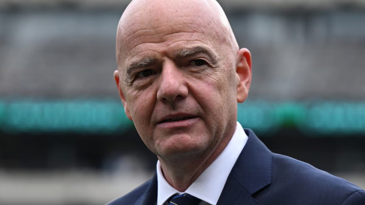 Infantino reforça postura após cruzamento de Prestianni e Vinicius