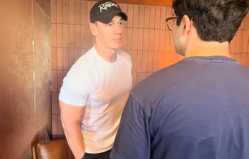John Cena interrompe o canto viral da estrela do TikTok, Harry Daniels, em um vídeo hilariante e estranho | Harry Daniels, John Cena, TikTok | Notícias e fofocas sobre celebridades | Entretenimento, fotos e vídeos