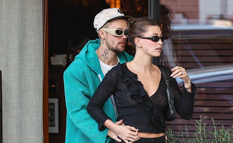 Justin Bieber mantém sua esposa Hailey por perto após o almoço de sexta-feira à tarde em Beverly Hills | Hailey Bieber, Justin Bieber | Notícias e fofocas sobre celebridades | Entretenimento, fotos e vídeos