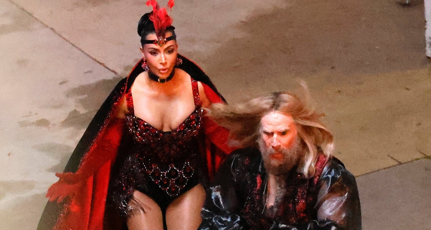 Kim Kardashian e Will Ferrell filmam cenas de fuga do filme ‘A Quinta Roda’ em Los Angeles | Kim Kardashain, A Quinta Roda, Will Ferrell | Notícias e fofocas sobre celebridades | Entretenimento, fotos e vídeos