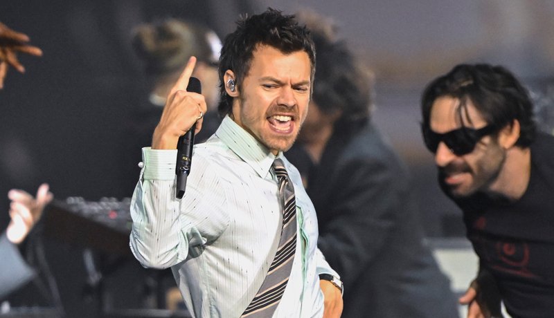 Letra de ‘Pop’: Harry Styles canta sobre um novo romance emocionante – ouça agora! | Harry Styles, Letras, Música | Notícias e fofocas sobre celebridades | Entretenimento, fotos e vídeos