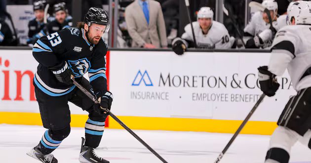 Michael Carcon assina novamente com o Utah Mammoth – Deseret News