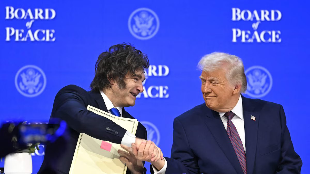 Miley está participando de uma cúpula em Miami convocada por Trump para aliados na região