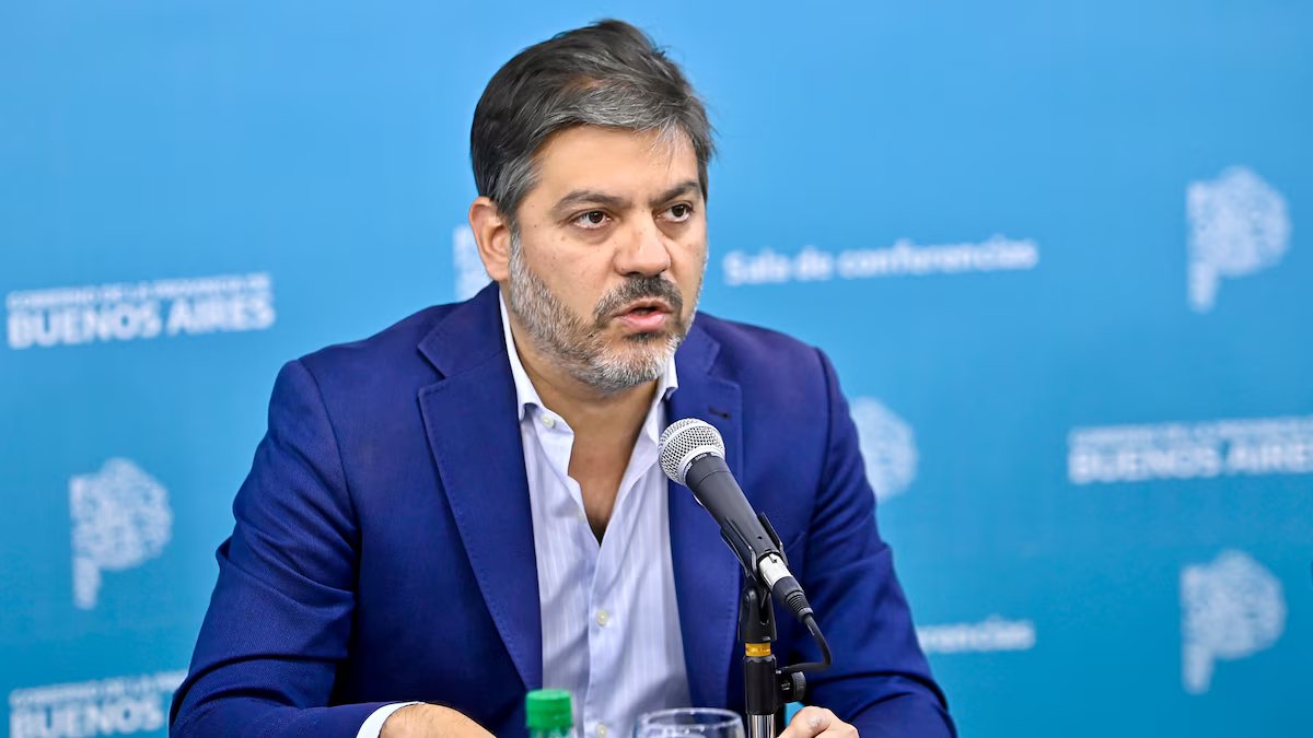 Ministro Kitsilof critica vereadores do LLA que propõem redução de tarifas em 116 municípios