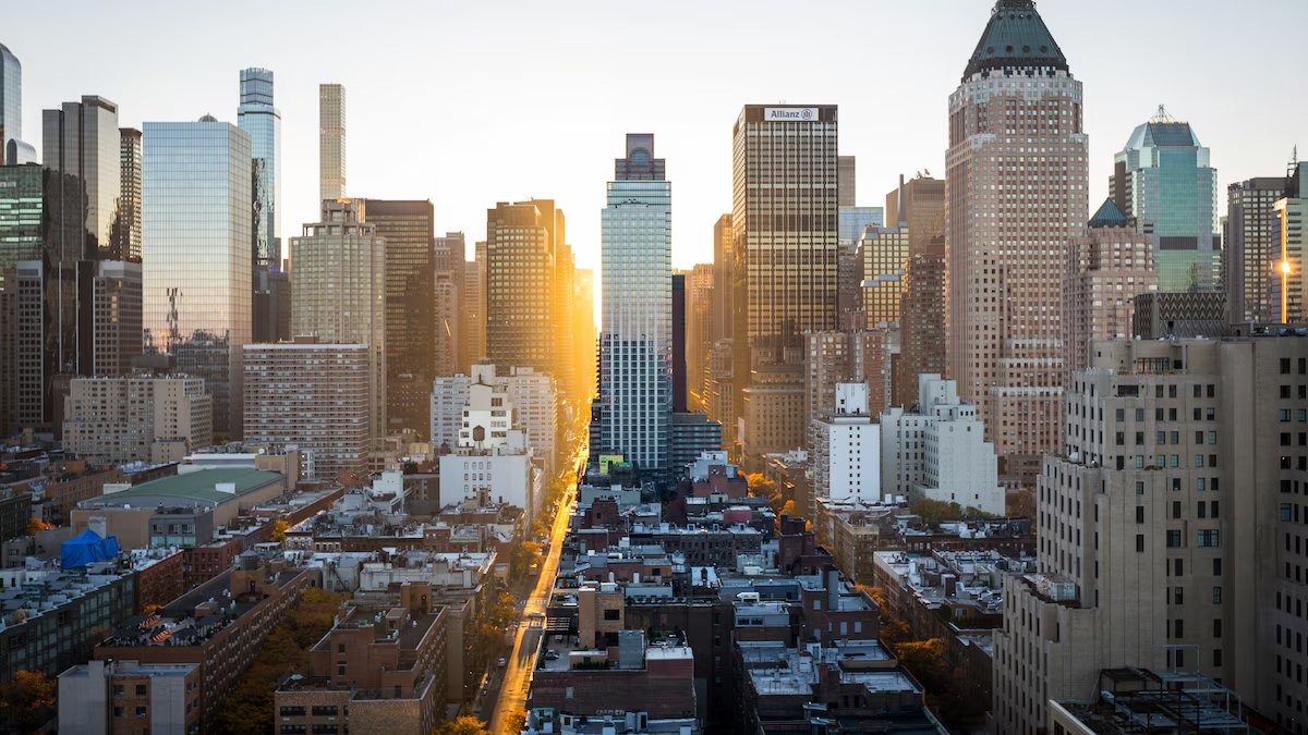 Notícias de Nova York ao vivo hoje. O portal da Ponte Norte é aberto e Hochul faz sua viagem inaugural nesta quinta-feira, 12 de março.