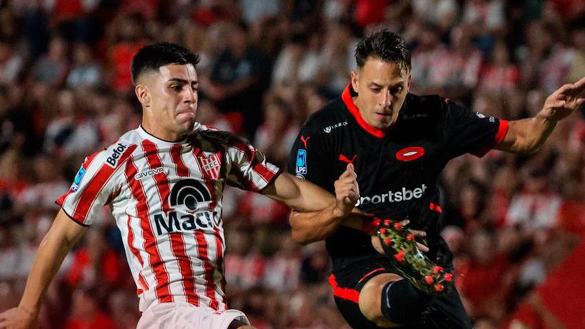 O Instituto transferiu-o para o Independiente, o que aprofundou ainda mais o seu fracasso; erros na defesa e contra-ação.