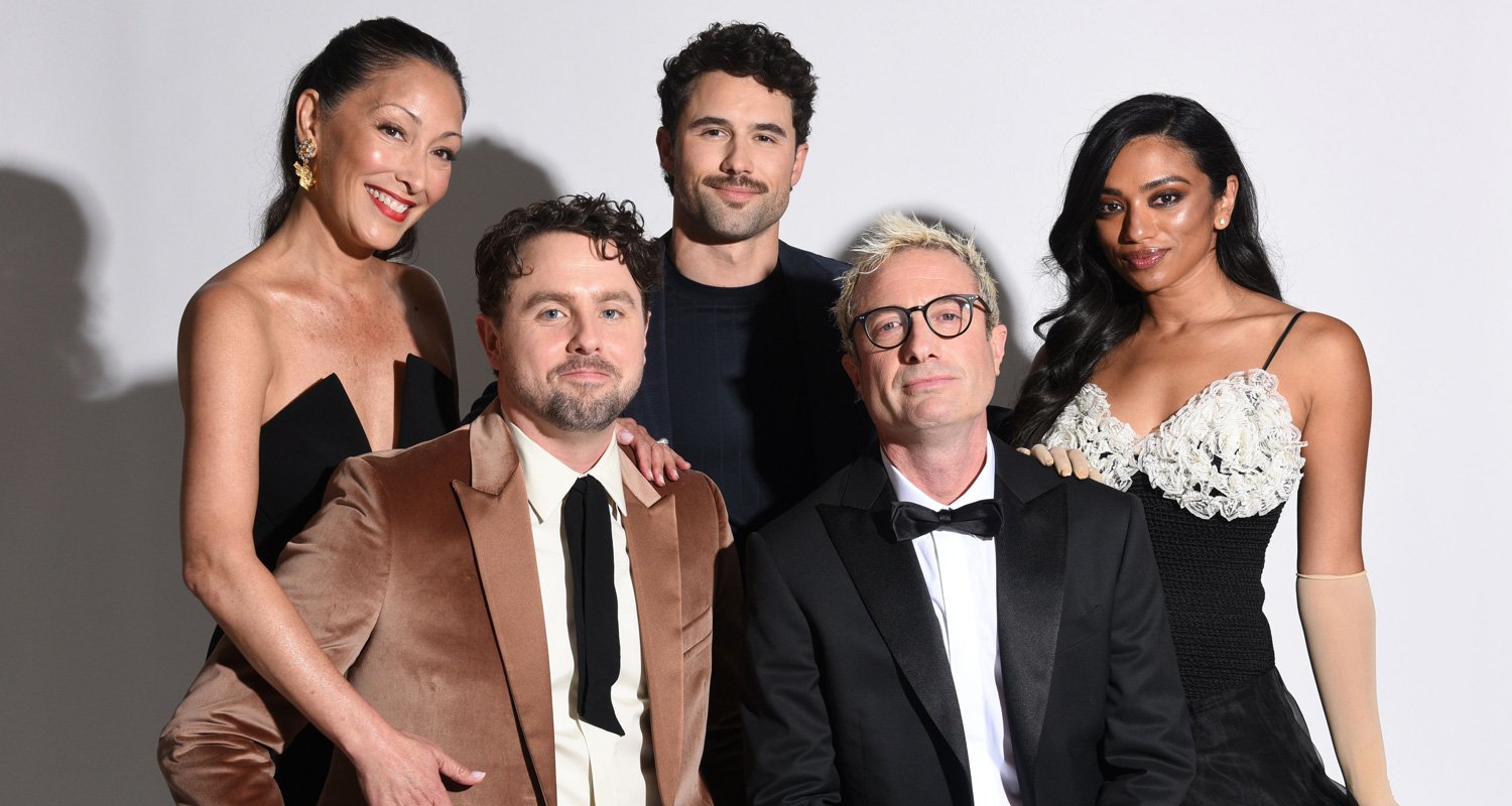 O criador de ‘Heated Rivalry’, Jacob Tierney, confirma mais 2 pontos da trama a serem incluídos na 2ª temporada | Rivalidade acalorada, Jacob Tierney | Notícias e fofocas sobre celebridades | Entretenimento, fotos e vídeos