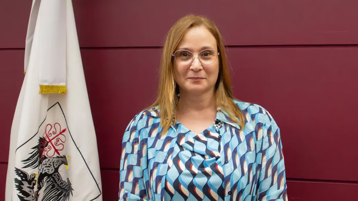 O governo aceitou a renúncia do líder e nomeou seu substituto