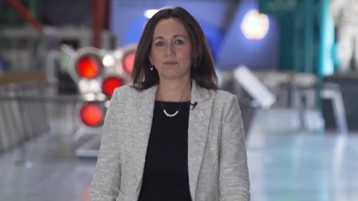 O latino por trás de Artemis. um engenheiro porto-riquenho que está ajudando a NASA a retornar à lua