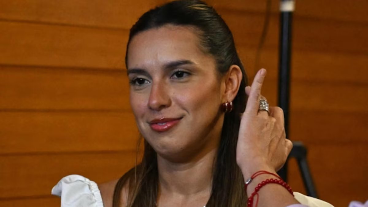 Por que o retorno do advogado acusado de racismo no Brasil está atrasado para a Argentina?