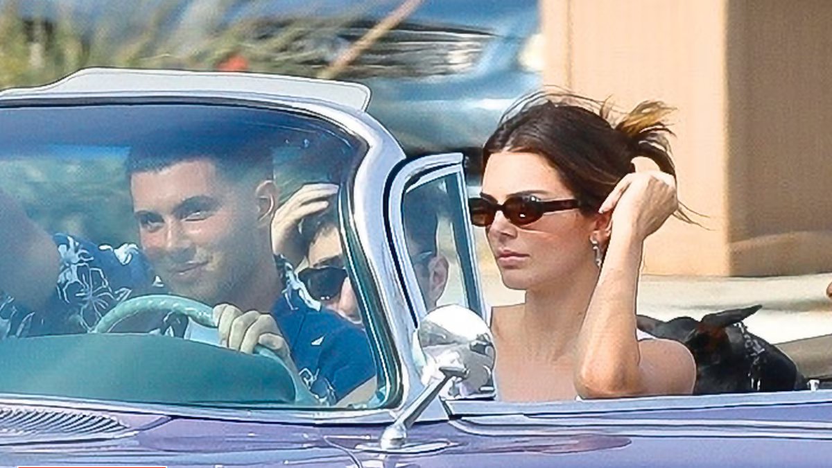 Quais são seus favoritos? Kendall Jenner tem uma coleção de carros avaliada em mais de US$ 5 milhões