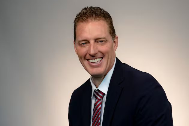 Southern Virginia University nomeia Aaron Hill como próximo presidente – Deseret News