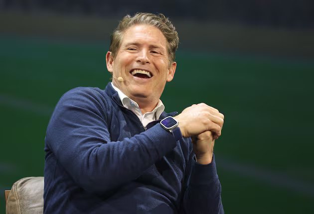 Steve Young foi o último palestrante principal da RootsTech 2026 – Deseret News