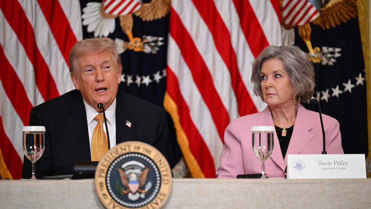 Trump, forte. “Acho que terei a honra de conquistar Cuba.”