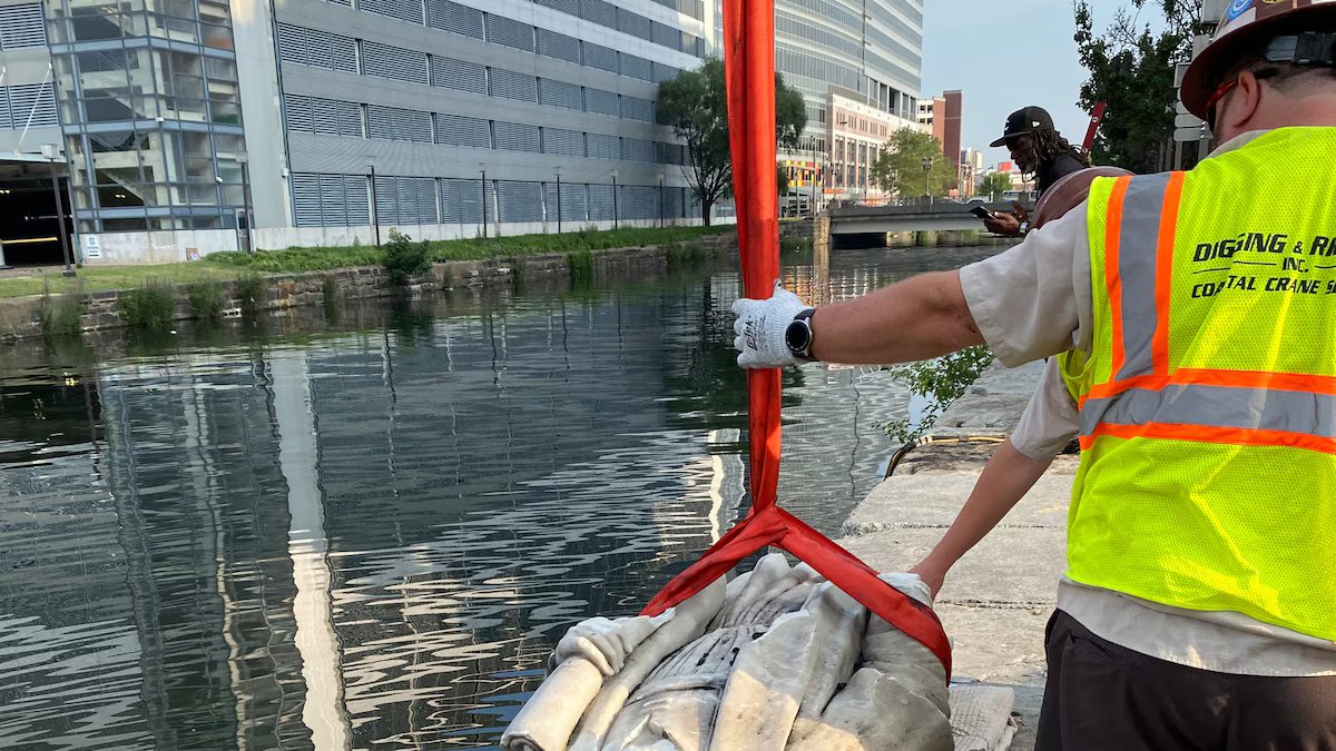 Trump instalou uma estátua de Cristóvão Colombo na Casa Branca