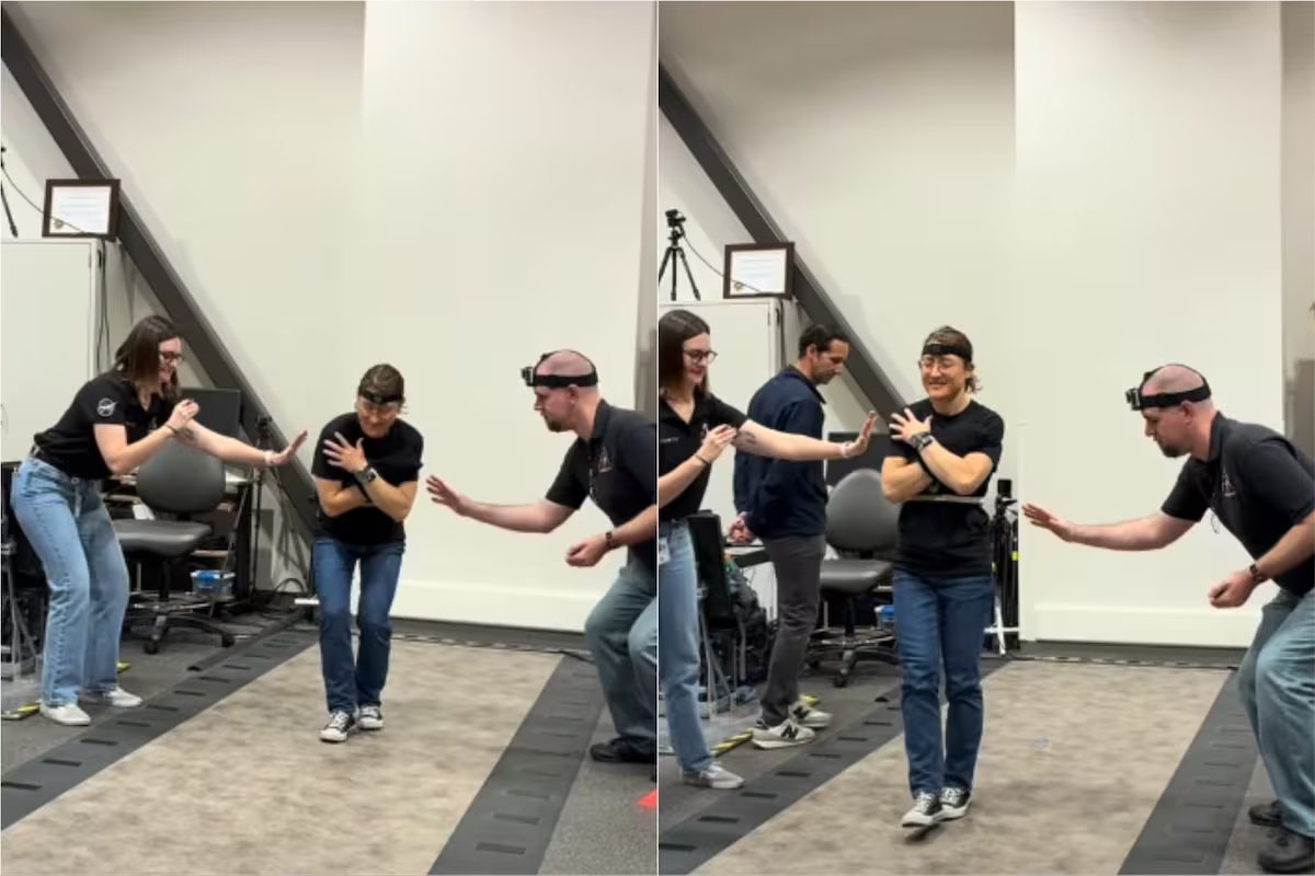 Christina Koch, astronauta Artemis II, durante sua recuperação física na Terra.