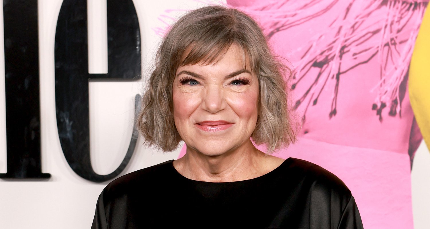 A atriz de ‘Facts of Life’ Mindy Cohn revela que lutou secretamente contra o câncer pela segunda vez | Mindy Cohn | Notícias e fofocas sobre celebridades | Entretenimento, fotos e vídeos