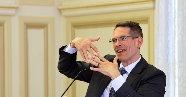 A crescente demanda por data centers enfrenta desafios de energia e água – Deseret News