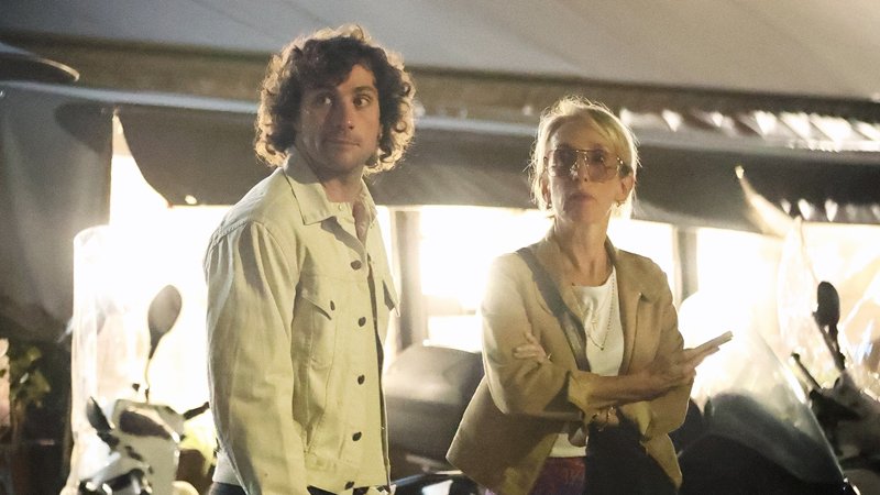 Aaron Taylor-Johnson visto em encontro noturno em Roma com a esposa Sam | Aaron Johnson, Aaron Taylor Johnson, fotos espontâneas, Sam Taylor Johnson, Sam Taylor Wood | Notícias e fofocas sobre celebridades | Entretenimento, fotos e vídeos