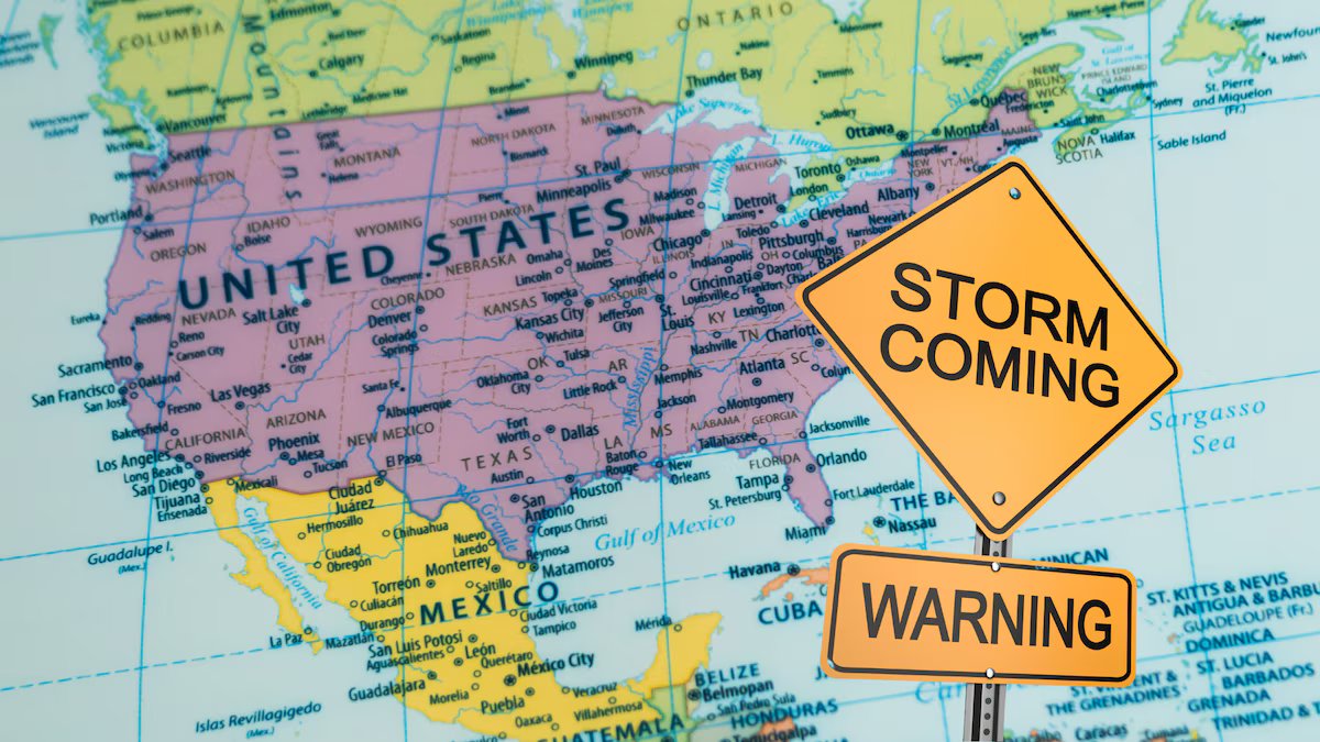 Alerta de tornado no Texas, frente fria e previsão do tempo para este fim de semana de Páscoa nos EUA.