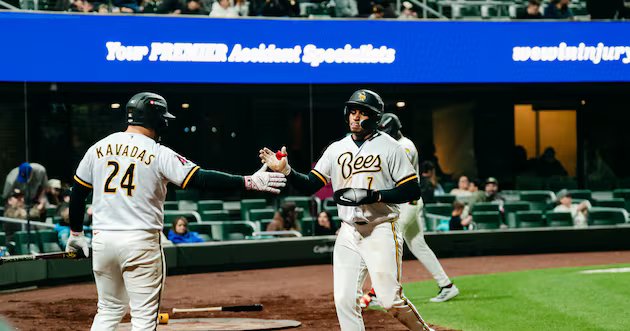 As abelhas dividiram outra série de estradas, desta vez em Las Vegas – Deseret News