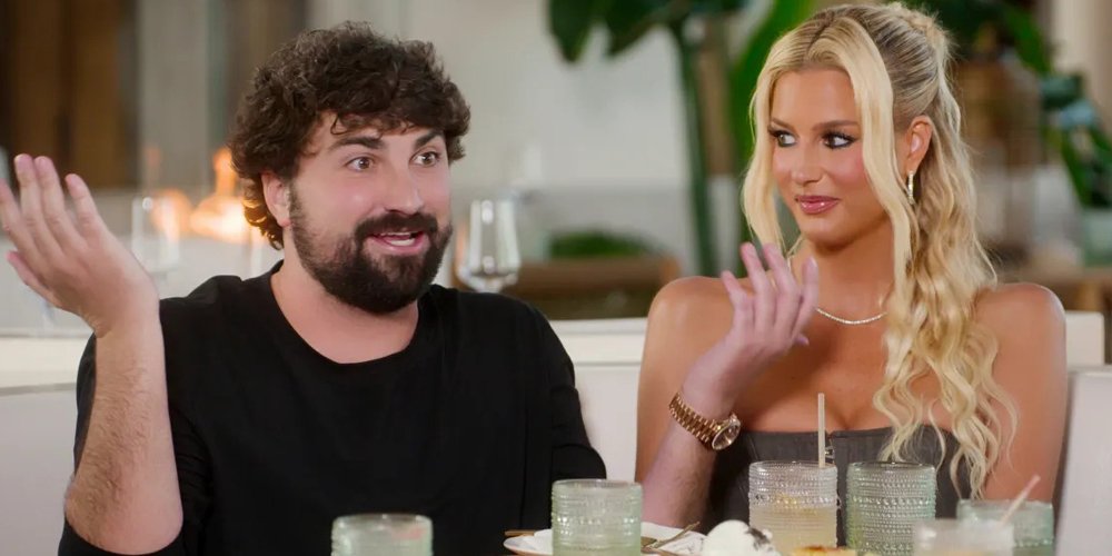 As estrelas de ‘Selling Sunset’ Blake Davis e Emma Hernan estão juntos novamente, 2 meses após o rompimento | Blake Davis, Emma Hernan, Vendendo Sunset | Notícias e fofocas sobre celebridades | Entretenimento, fotos e vídeos