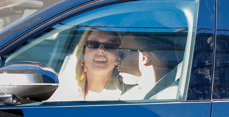 Atriz de elite Ester Exposito flagrada abraçando Kylian Mbappe em Madrid em meio a rumores de namoro | Ester Exposito, Kylian Mbappé | Notícias e fofocas sobre celebridades | Entretenimento, fotos e vídeos