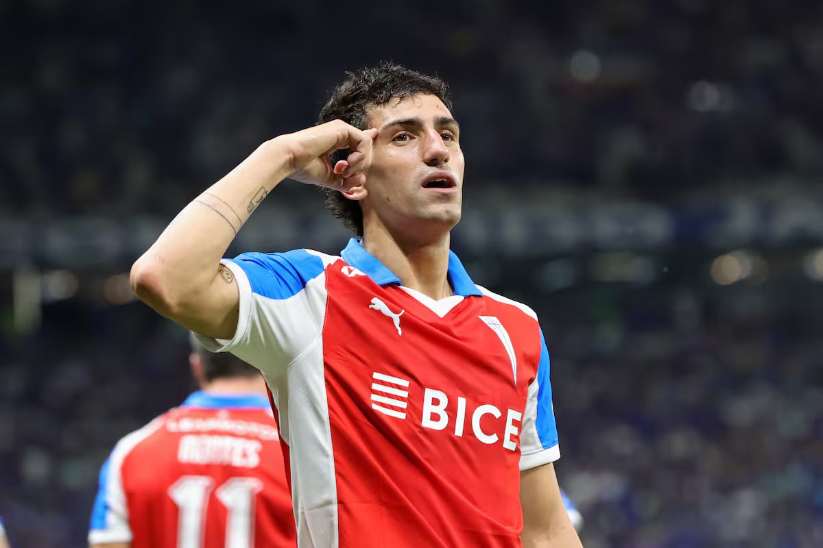 “Barcelona” – “Universidade Católica”. qual canal está exibindo o jogo da Copa Libertadores 2026 hoje?