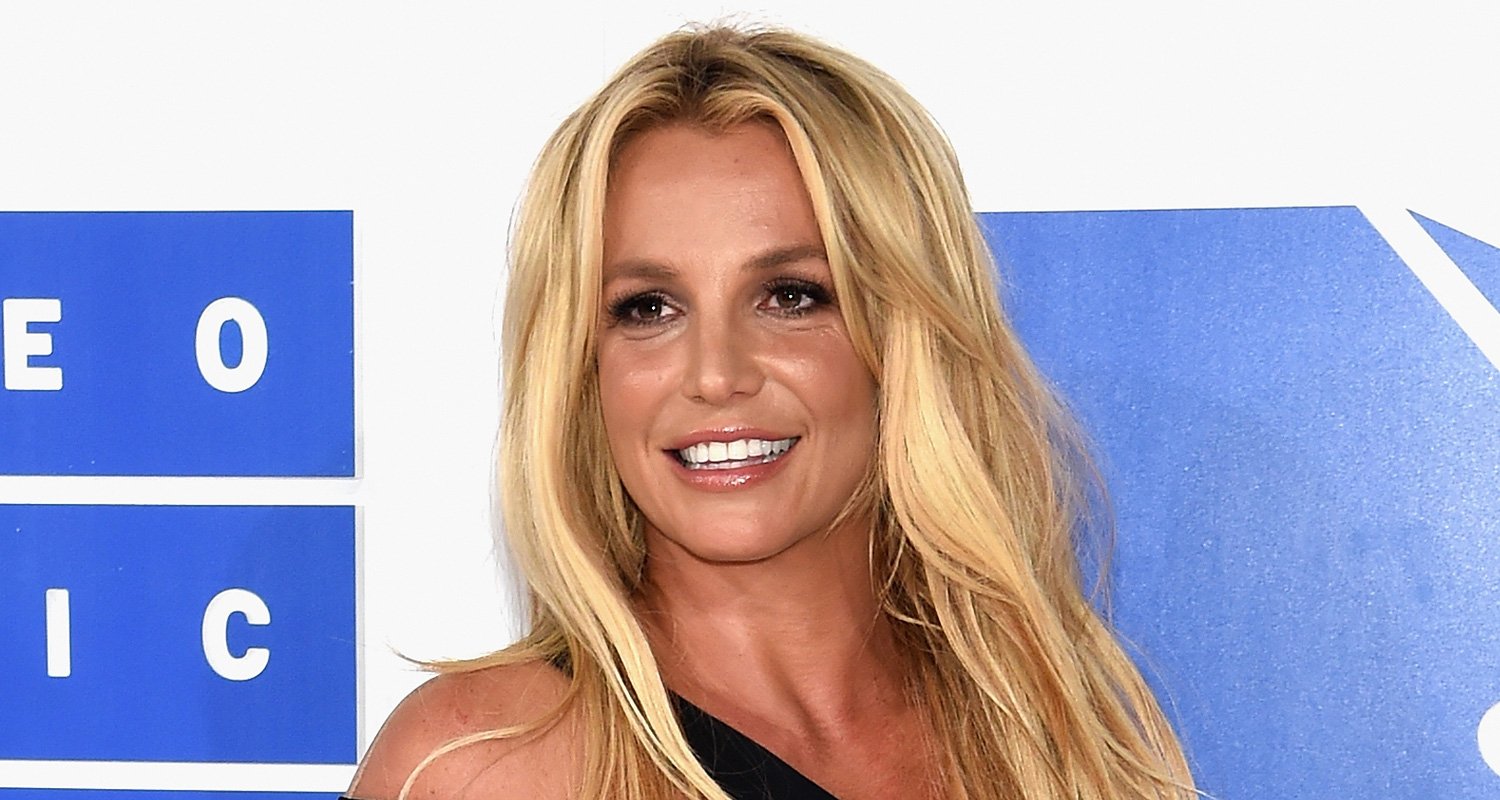 Britney Spears se internou voluntariamente na reabilitação após prisão por dirigir alcoolizada em março | Britney Spears | Notícias e fofocas sobre celebridades | Entretenimento, fotos e vídeos