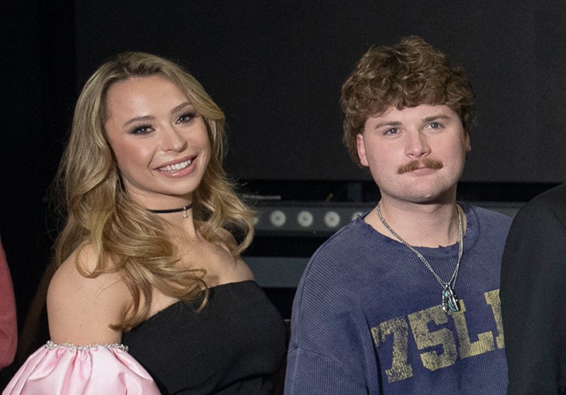 Brooks Rosser e Rae Boyd do American Idol revelam que estão namorando na vida real! | ídolo americano, Brooks Rosser, Rae Boyd | Notícias e fofocas sobre celebridades | Entretenimento, fotos e vídeos