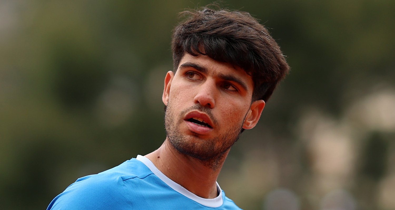 Carlos Alcaraz desiste do Aberto da França de 2026 devido a lesão contínua | Carlos Alcaraz, Esportes, Tênis | Notícias e fofocas sobre celebridades | Entretenimento, fotos e vídeos