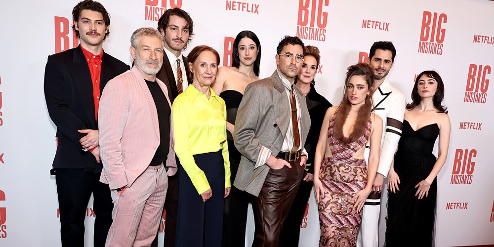 Dan Levy e Rachel Sennott lideram o elenco na estreia de ‘Big Mistakes’ em Nova York | Abby Quinn, Big Mistakes, Boran Kuzum, Dan Levy, Elizabeth Perkins, Fotos de Eventos, Jack Innanen, Jacob Gutierrez, Laurie Metcalf, Mark Ivanir, Netflix, Rachel Sennott, Taylor Ortega, Televisão | Notícias e fofocas sobre celebridades | Entretenimento, fotos e vídeos